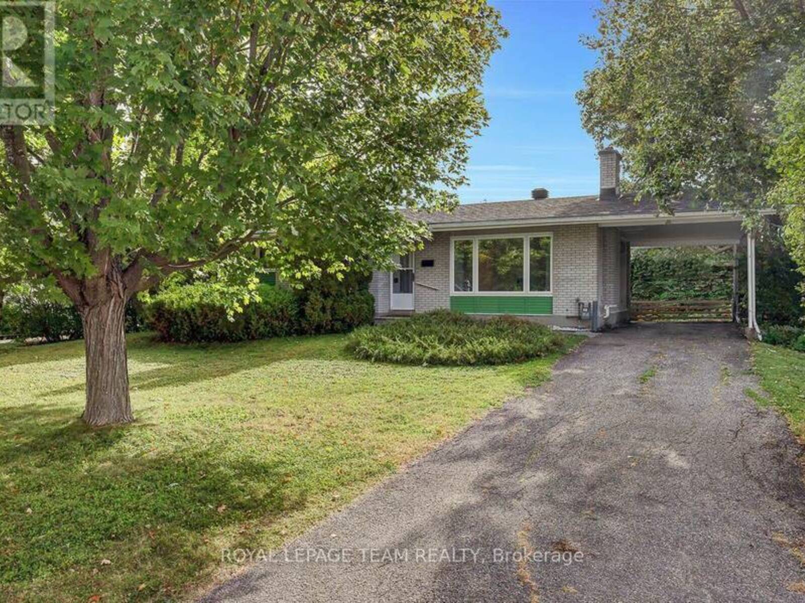 12 KESLER AVENUE, Ottawa, Ontario K2E 5Z1