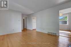 12 KESLER AVENUE | Ottawa Ontario | Slide Image Nine