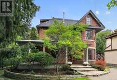 515 BROADVIEW AVENUE | Ottawa Ontario | Slide Image One