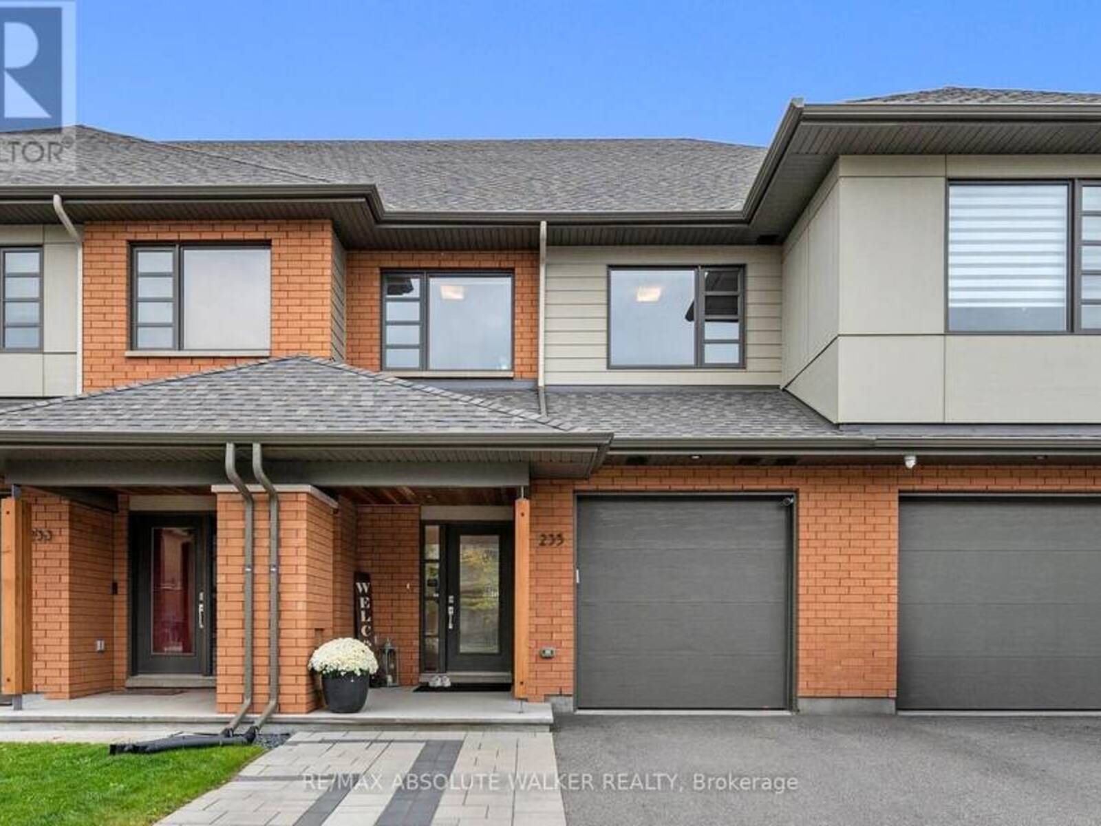 235 PISCES TERRACE, Ottawa, Ontario K1T 0S7