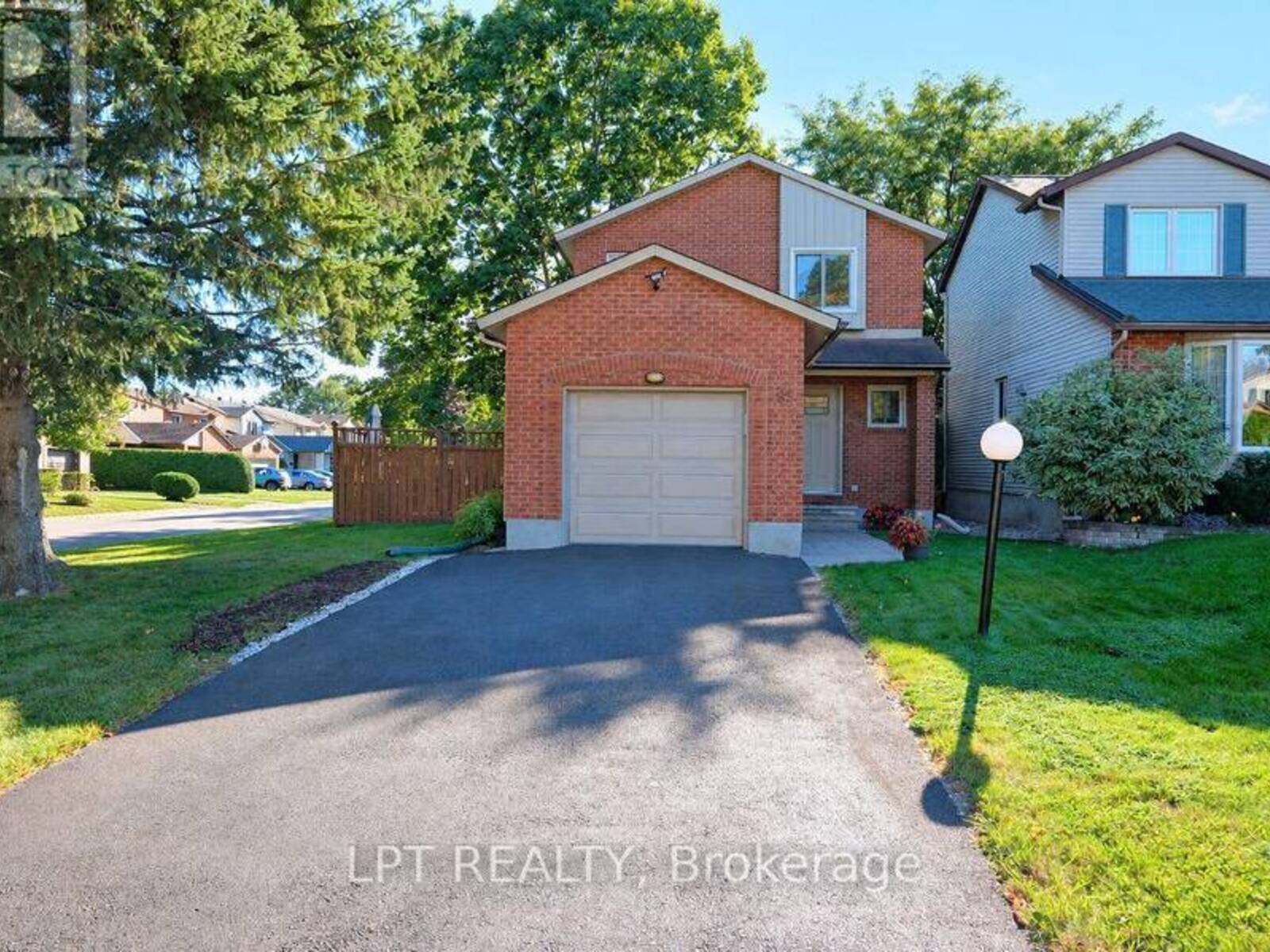 65 COOLSPRING CRESCENT, Ottawa, Ontario K2E 7M9