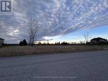 1080 BLACK CANARY DRIVE | Ottawa Ontario | Slide Image Three