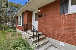 1095 KENASTON STREET | Ottawa Ontario | Slide Image Two