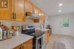 122 MARKLAND CRESCENT | Ottawa Ontario | Slide Image Nine
