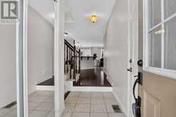 414 MEADOWHAWK CRESCENT | Ottawa Ontario | Slide Image Five