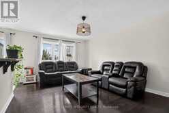414 MEADOWHAWK CRESCENT | Ottawa Ontario | Slide Image Nine