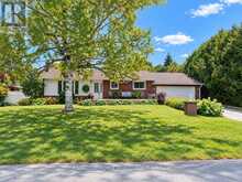 125 SNELGROVE DRIVE | Ottawa Ontario | Slide Image Two