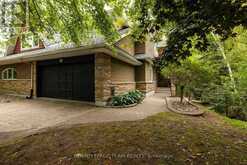 19 CREEKS END LANE | Ottawa Ontario | Slide Image One