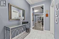 803 LOGPERCH CIRCLE | Ottawa Ontario | Slide Image Four