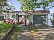 4268 ARMITAGE AVENUE | Ottawa Ontario | Slide Image Five