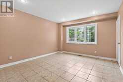 41 HURON AVENUE N | Ottawa Ontario | Slide Image Thirteen