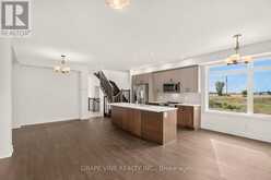 595 ARBIA RIDGE | Ottawa Ontario | Slide Image Ten