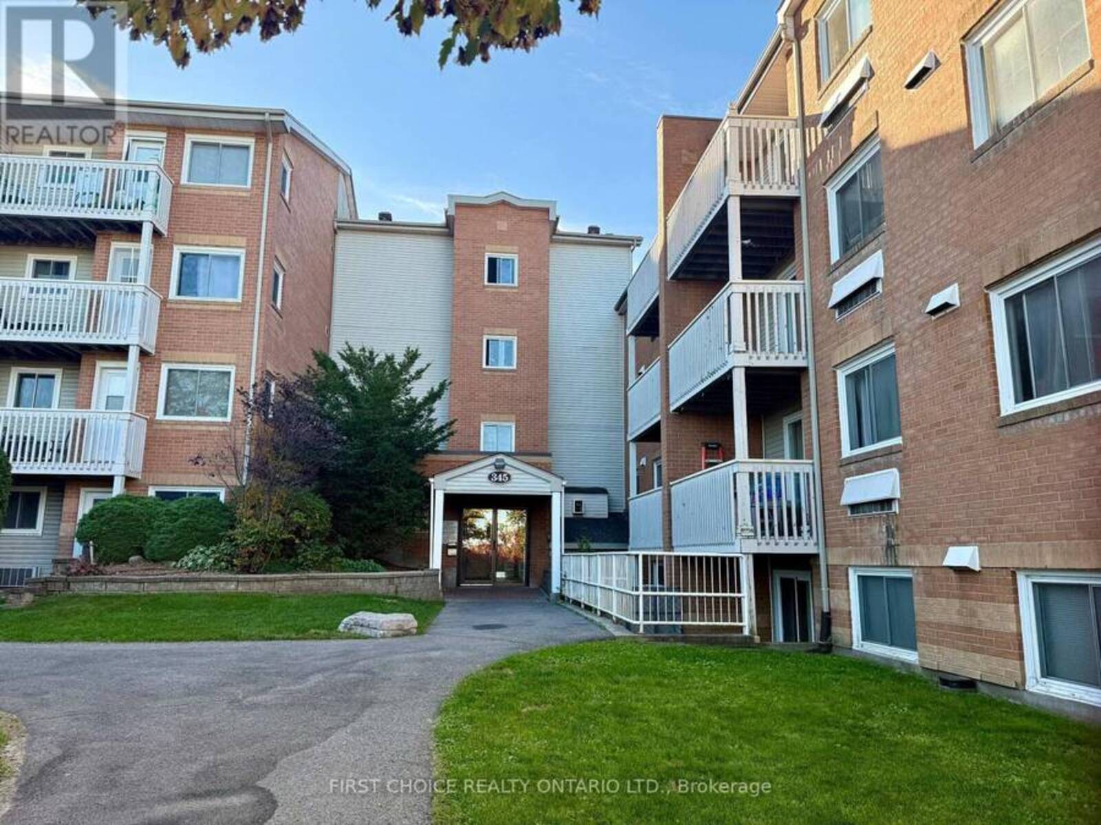 316 - 345 CENTRUM BOULEVARD, Ottawa, Ontario K1E 3W9
