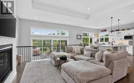1810 CEDARLAKES WAY | Ottawa Ontario | Slide Image Eight