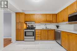 6 MARAVISTA DRIVE | Ottawa Ontario | Slide Image Twelve