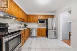 6 MARAVISTA DRIVE | Ottawa Ontario | Slide Image Thirteen