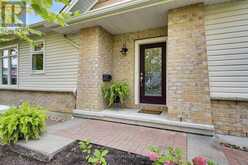 522 SILVERBELL CRESCENT | Ottawa Ontario | Slide Image One