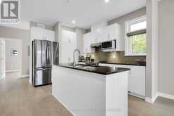 522 SILVERBELL CRESCENT | Ottawa Ontario | Slide Image Eight
