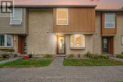 C - 33 WOODFIELD DRIVE | Ottawa Ontario | Slide Image Thirty-six