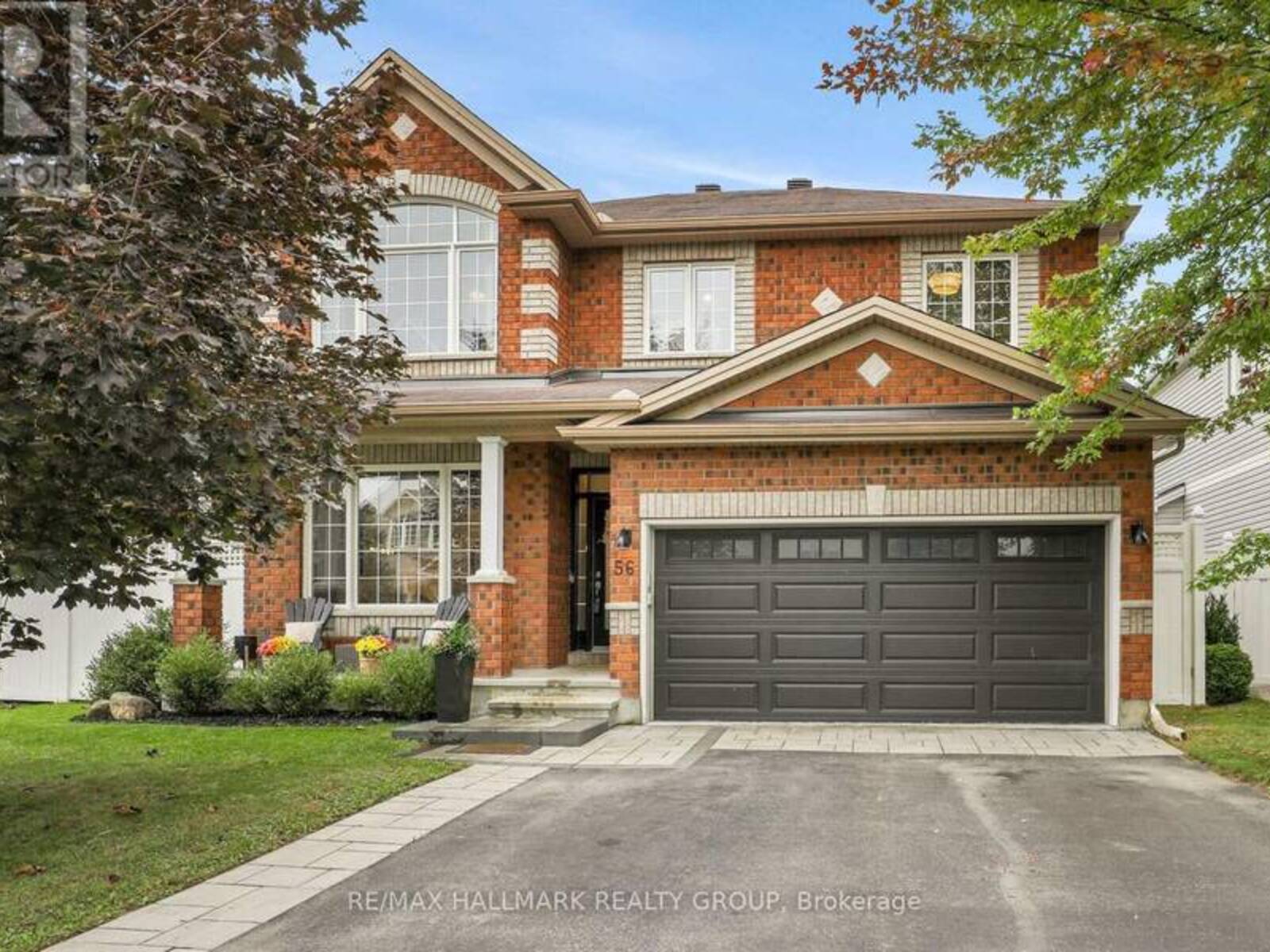 56 BAYWOOD DRIVE, Ottawa, Ontario K2S 2H7