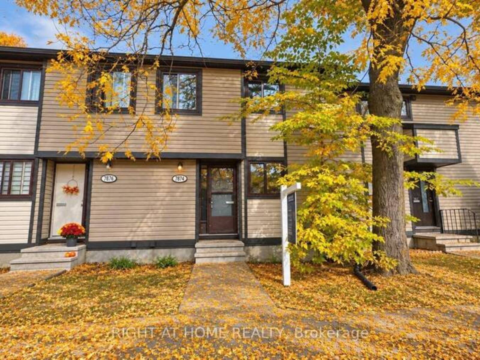 3 - 7874 JEANNE D'ARC BOULEVARD, Ottawa, Ontario K1C 2E9