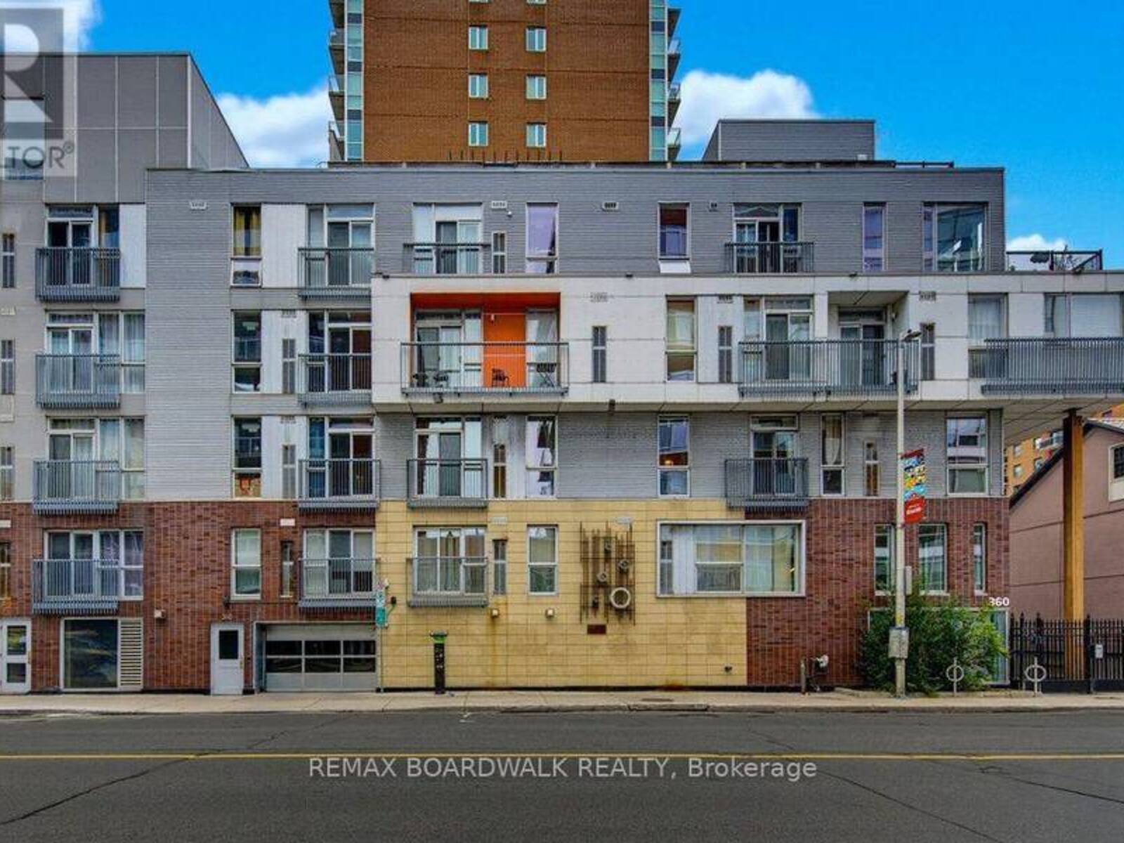104 - 360 CUMBERLAND STREET, Ottawa, Ontario K1N 0B1