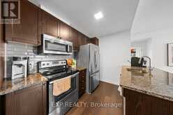 12 - 128 STERNES PRIVATE | Ottawa Ontario | Slide Image Eighteen