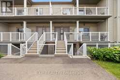 12 - 128 STERNES PRIVATE | Ottawa Ontario | Slide Image Two