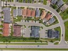 12 - 128 STERNES PRIVATE | Ottawa Ontario | Slide Image Thirty-one