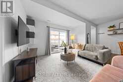 12 - 128 STERNES PRIVATE | Ottawa Ontario | Slide Image Nine