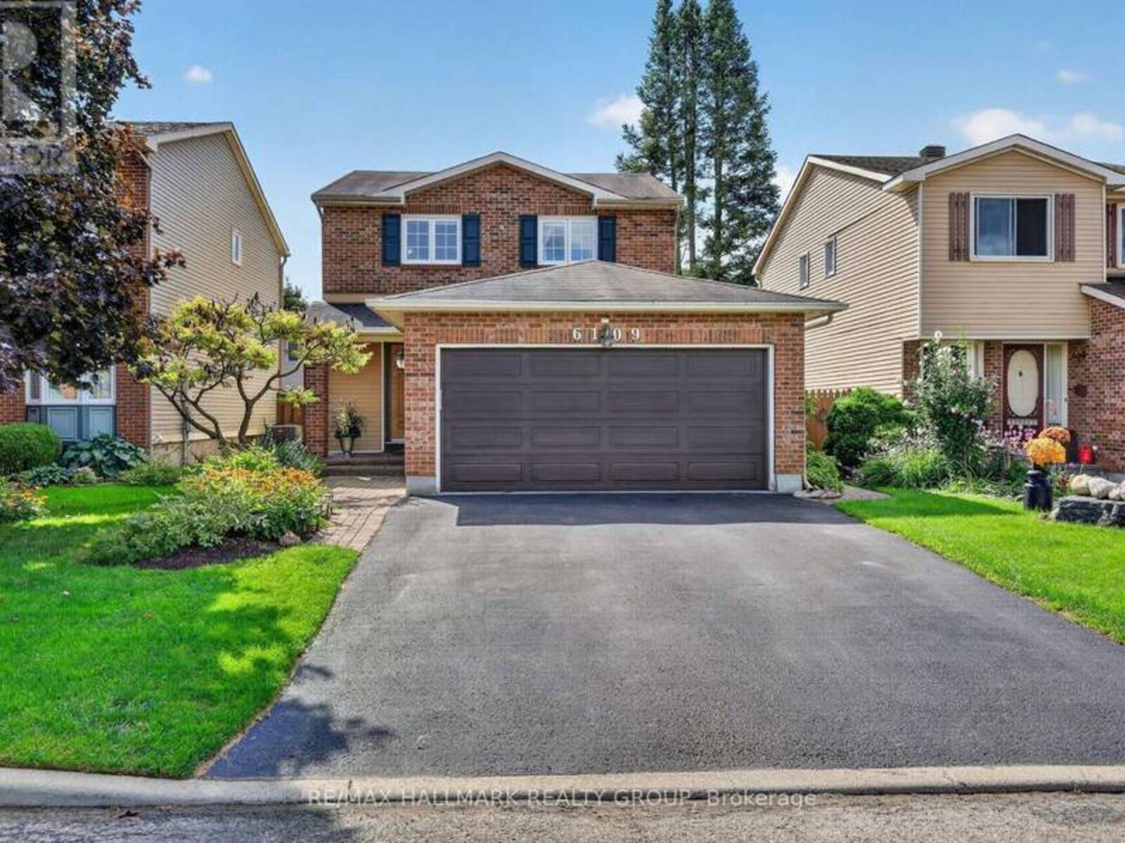 6109 FORESTGLEN CRESCENT, Ottawa, Ontario K1C 5N9