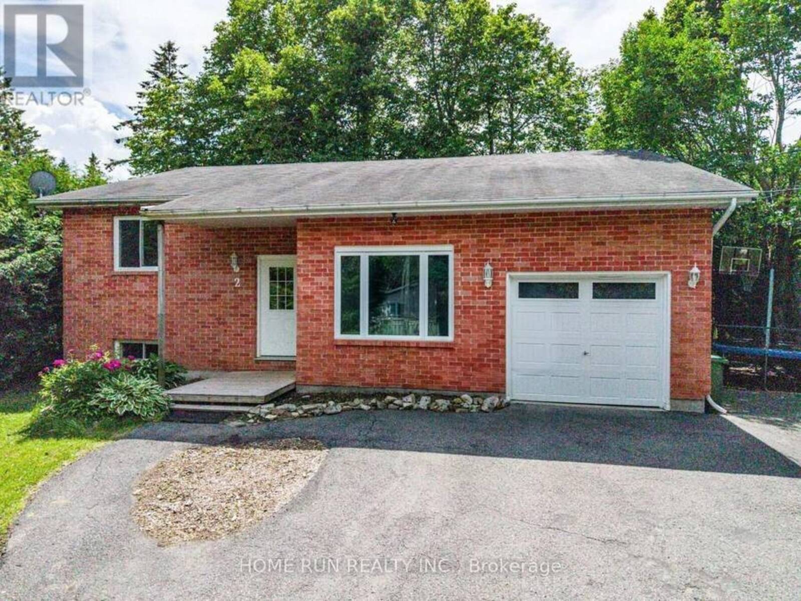 2 CARIBOU AVENUE, Ottawa, Ontario K2S 1M5