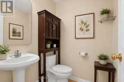 7 BARNSTONE DRIVE | Ottawa Ontario | Slide Image Fifteen