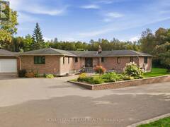 6100 GOUGH ROAD Ottawa Ontario, K4M 1B2