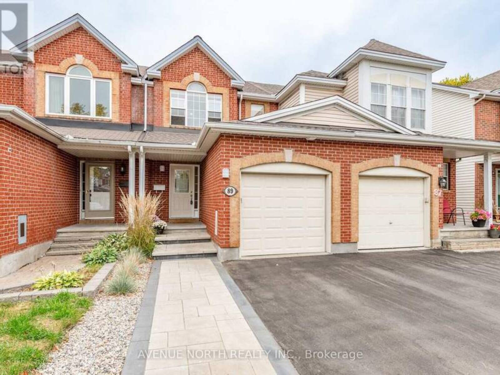 89 SILVERLACE PRIVATE, Ottawa, Ontario K1T 3Z8