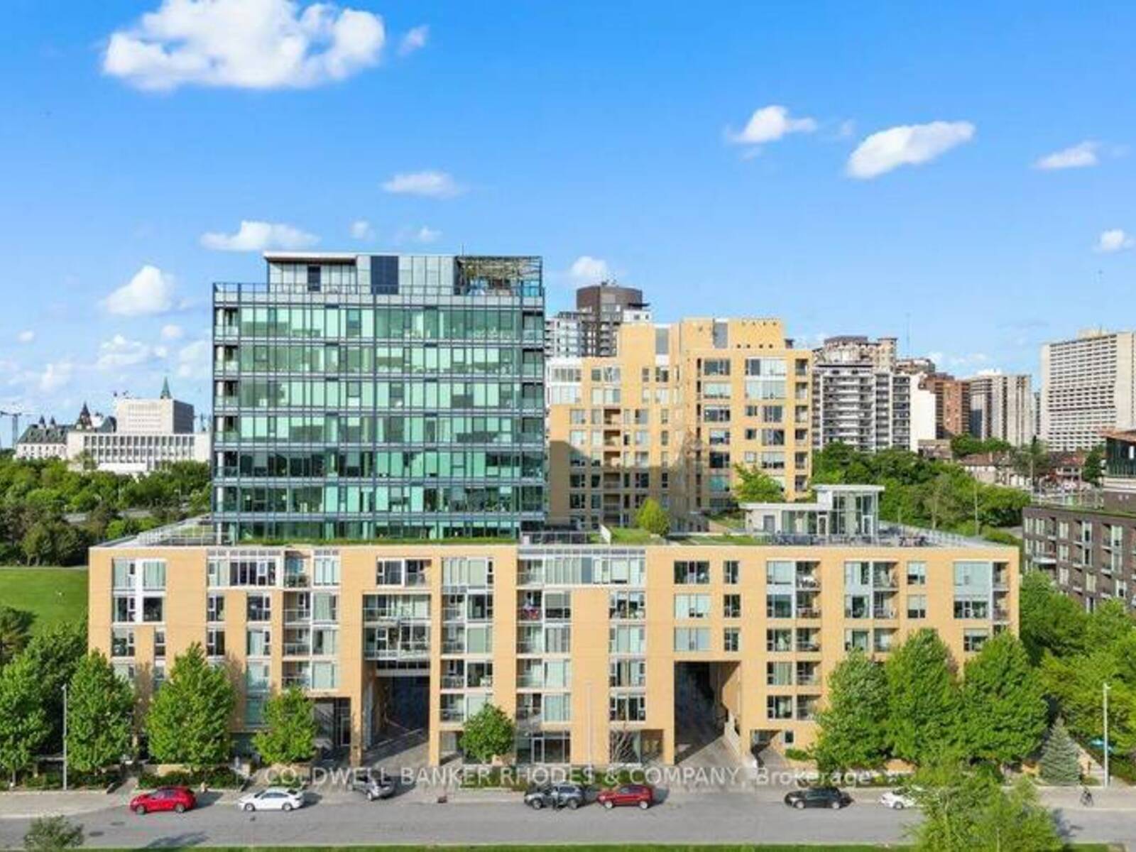 201 - 200 LETT STREET, Ottawa, Ontario K1R 0A7