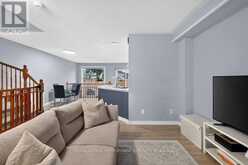 823 NESTING WAY | Ottawa Ontario | Slide Image Eight