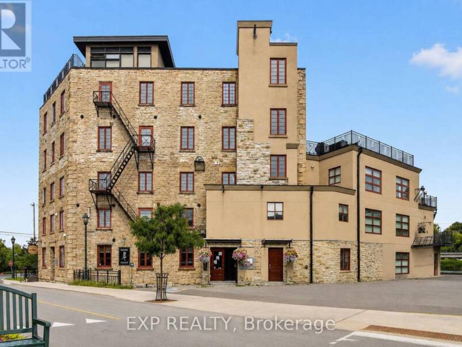 103 - 7 MILL STREET, Almonte, Ontario K0A 1A0