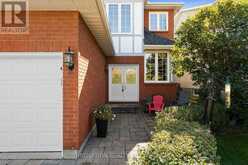86 FORESTVIEW CRESCENT | Ottawa Ontario | Slide Image Two
