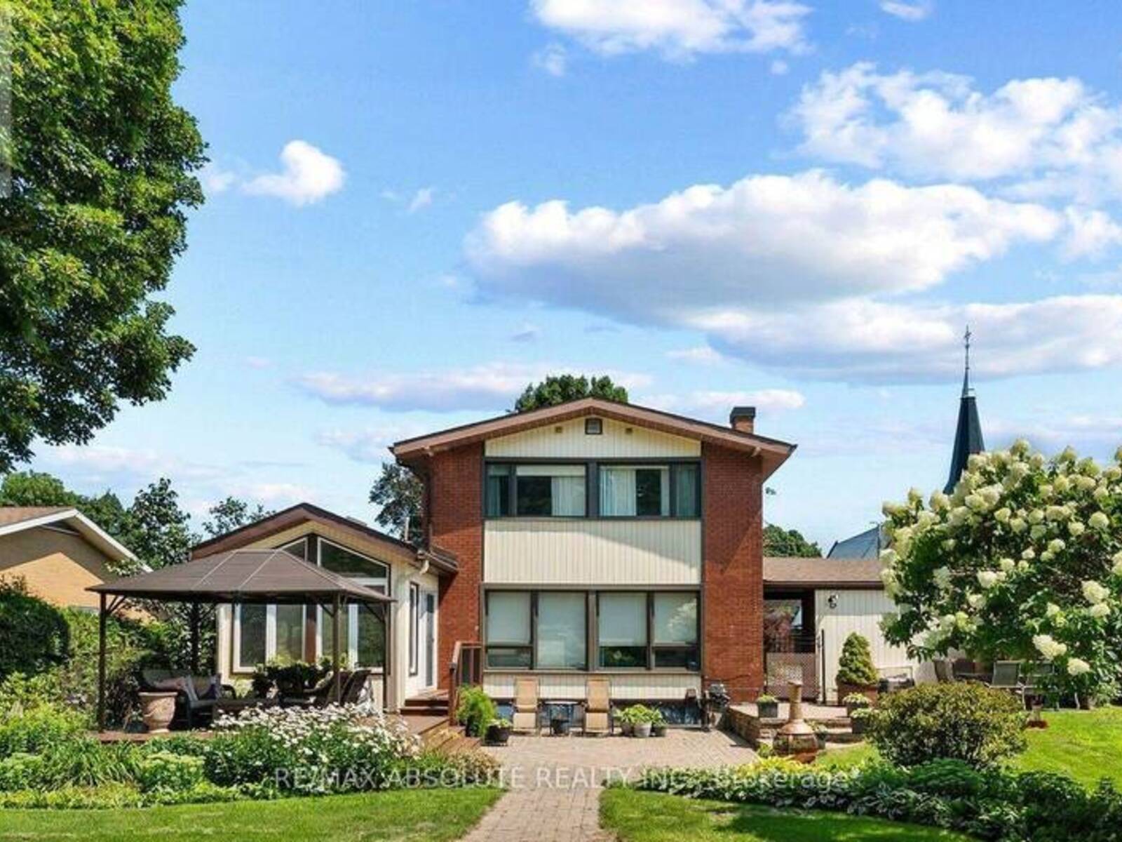 290 HARRINGTON STREET, Arnprior, Ontario K7S 2V1