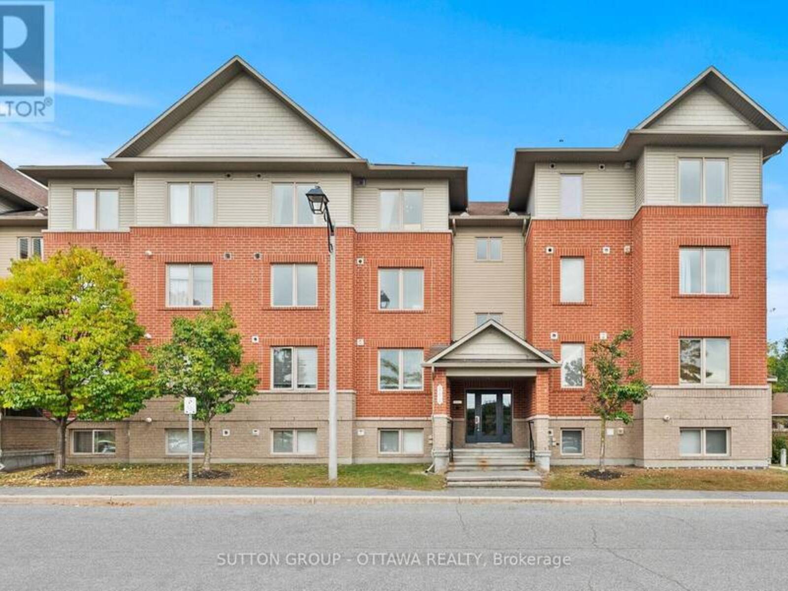 7 - 565 STONEFIELD PRIVATE, Ottawa, Ontario K2G 4R6