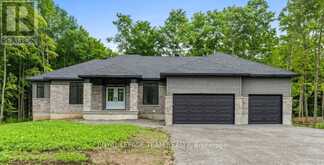 135 UPTON DRIVE | Ottawa Ontario | Slide Image Four