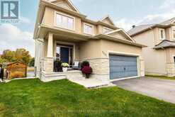 529 ADAMSON CRESCENT | Ottawa Ontario | Slide Image Two