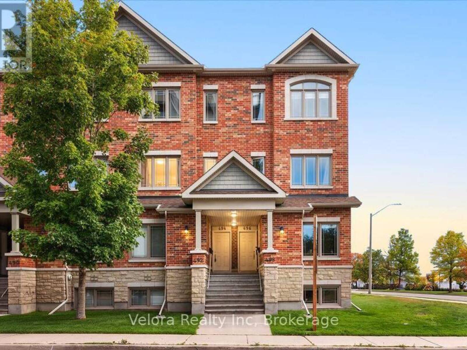 494 LEBOUTILLIER AVENUE, Ottawa, Ontario K1K 2V7