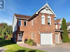 24 HARRINGTON COURT Ottawa Ontario, K2K 2S7