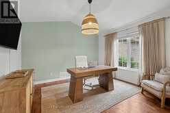 30 CANADIAN DRIVE | Ottawa Ontario | Slide Image Nine