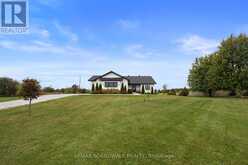 540 CRAIN DRIVE | Perth Ontario | Slide Image Three