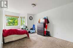 118 HOLLOWBROOK DRIVE | Ottawa Ontario | Slide Image Fifteen