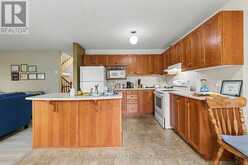 118 HOLLOWBROOK DRIVE | Ottawa Ontario | Slide Image Eight