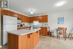 118 HOLLOWBROOK DRIVE | Ottawa Ontario | Slide Image Nine